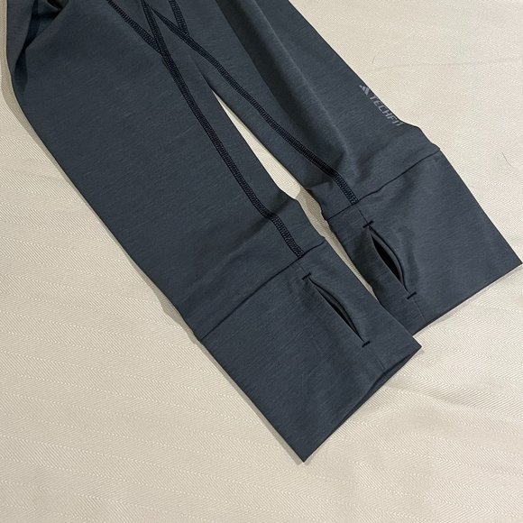 Sz L Women’s Adidas Baselayer - Picture 5 of 9